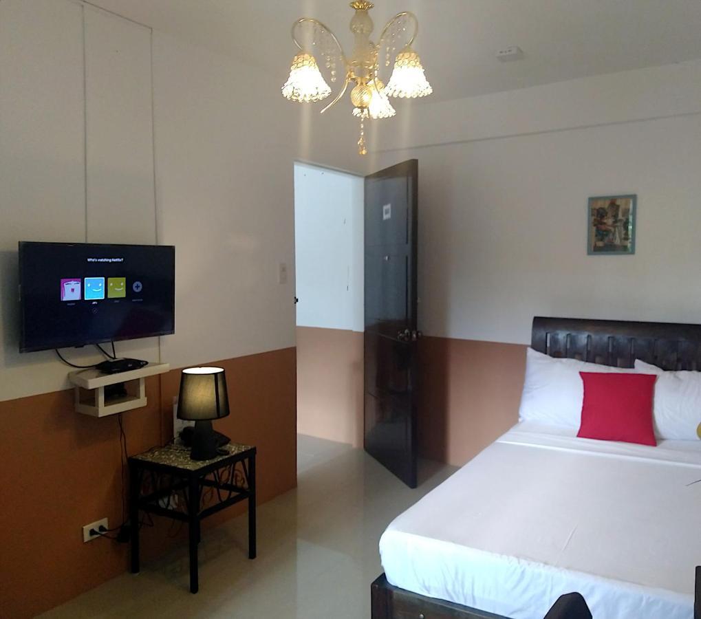 Jil'S Apartelle Тагайтай Экстерьер фото