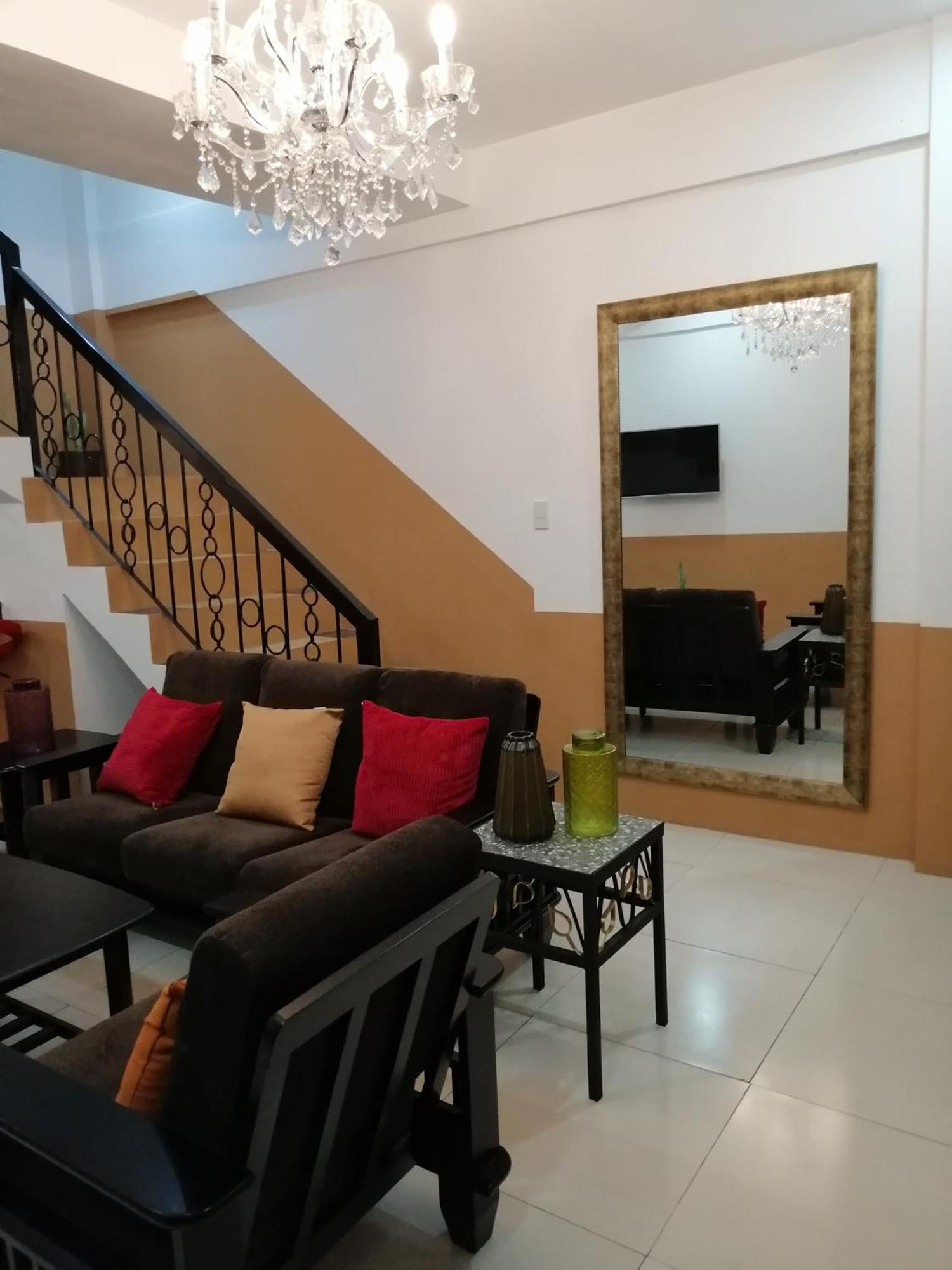 Jil'S Apartelle Тагайтай Экстерьер фото
